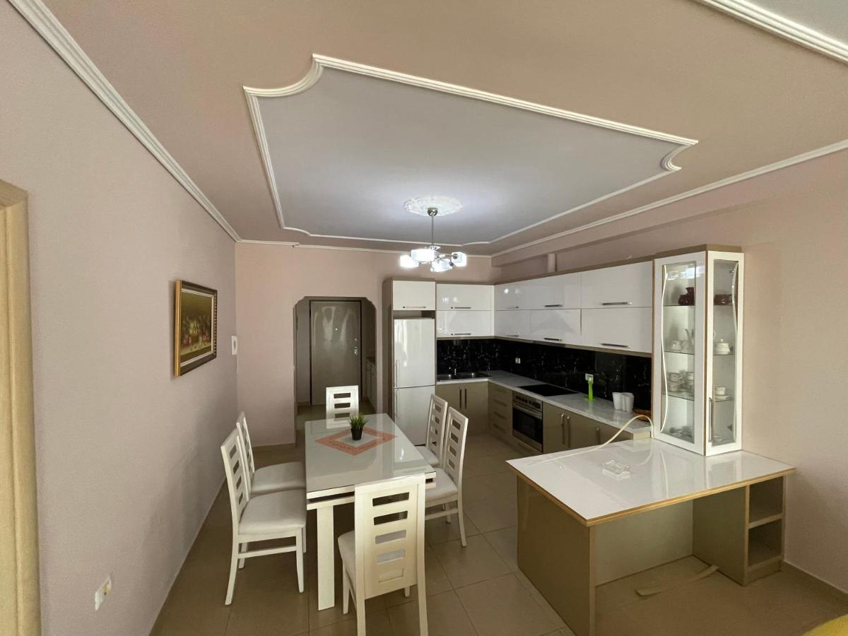 Flower Apartment Saranda Kültér fotó